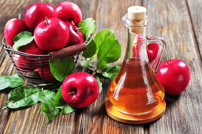 Mặt nạ trị mụn trứng cá từ giấm táo